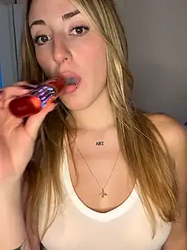 Sashailardi online show from January 11, 12:15 am