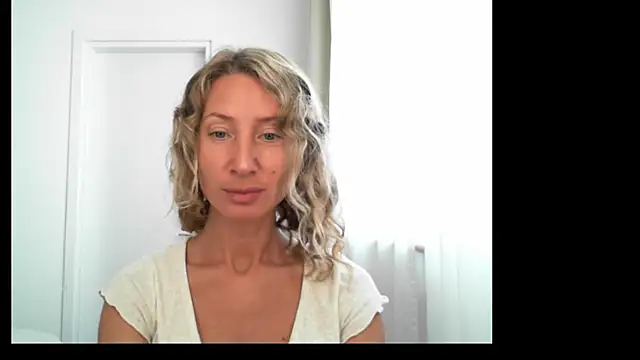 Paevoa online show from October 27, 7:59 am