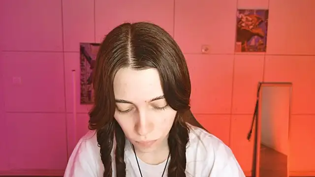 Yoka paradoXXX online show from January 10, 9:36 am