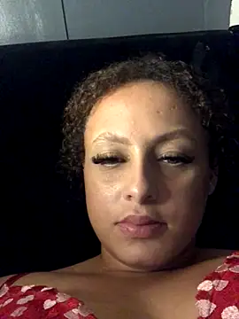 Welsh Maya19X online show from September 18, 12:20 am