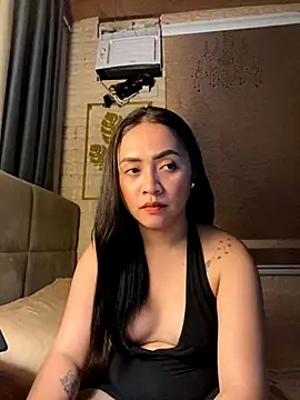 yourdevilsweettsx online show from November 24, 2:30 pm