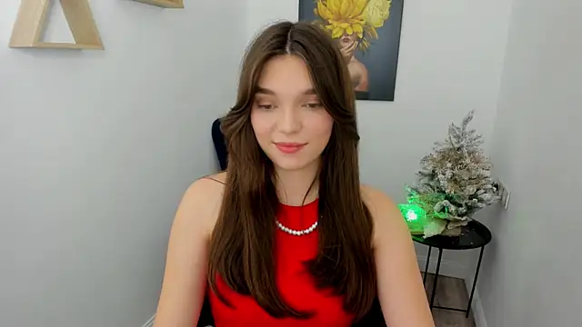 DivineAmour online show from December 3, 2:36 am