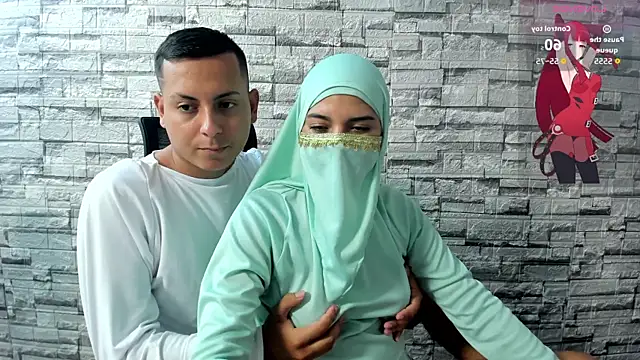 Snapshot of Sahira_and_Zaid chatting on September 10, 7:47 pm Sahira and Zaid online show from September 10, 7:47 pm