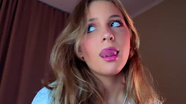 LoveSeekins online show from April 18, 7:58 pm