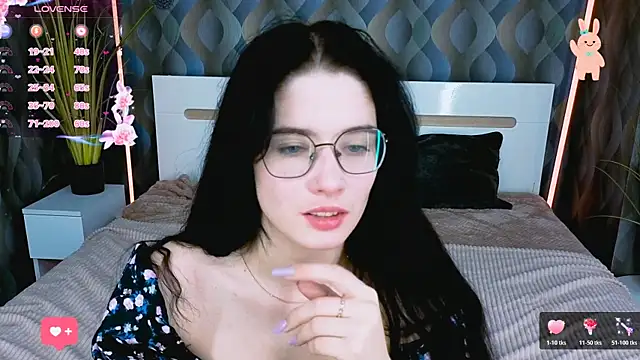 Charming Mysteriousss online show from March 24, 1:49 pm