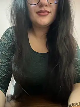 Molly-molly- online show from October 6, 7:25 am