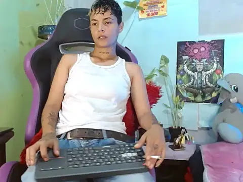 Snapshot of Dorland777 chatting on October 7, 12:20 pm Dorland777 online show from October 7, 12:20 pm