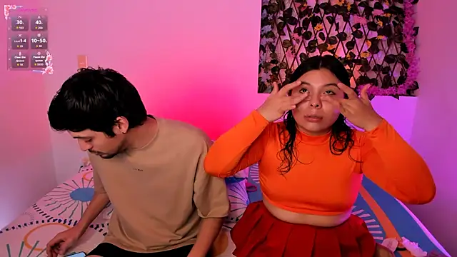 kylietimothee online show from November 8, 3:39 pm