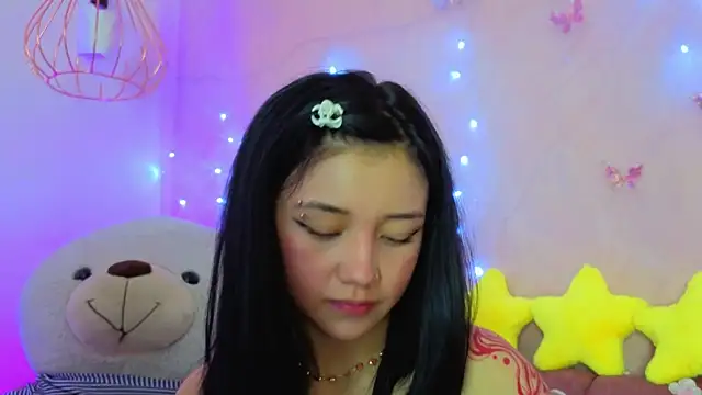 april bennett online show from February 14, 1:35 pm