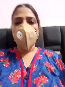 Snapshot of hottie_jenny9 chatting on October 31, 4:03 am hottie jenny9 online show from October 31, 4:03 am