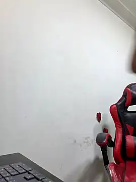 susan mooree online show from April 18, 11:45 am