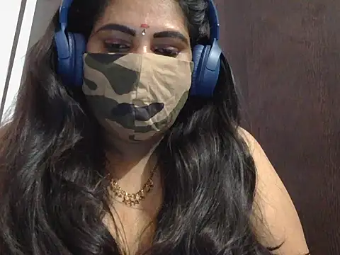 Snapshot of Nisha-telugu chatting on October 15, 7:05 pm Nisha-telugu online show from October 15, 7:05 pm