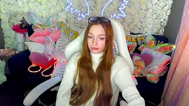 FoxyMayy online show from March 30, 7:41 am