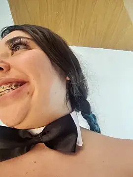 Bagiolett online show from March 20, 7:30 pm