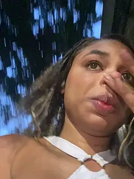 ebony joness online show from December 3, 10:56 pm