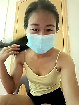 Snapshot of luy-xinh02 chatting on October 8, 2:49 am luy-xinh02 online show from October 8, 2:49 am