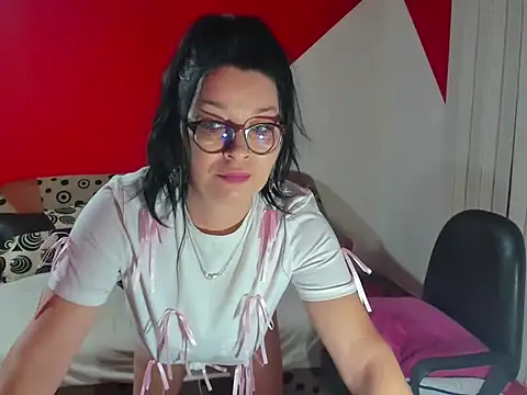 Soffy Skye online show from November 20, 8:26 am