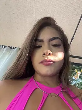 MayaMoanXXX online show from December 2, 1:13 pm