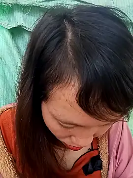 bonnie-00 online show from October 26, 3:13 am