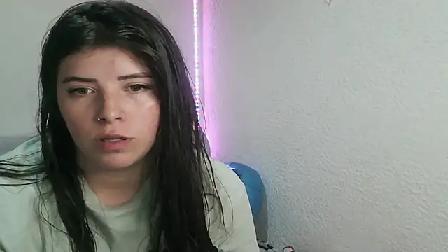 Snapshot of leidyramca chatting on October 16, 4:26 am leidyramca online show from October 16, 4:26 am