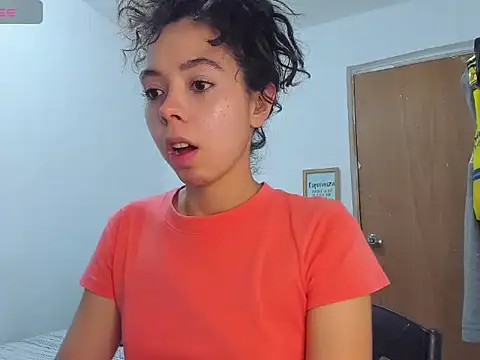 Annie rosse1017 online show from October 18, 1:52 am