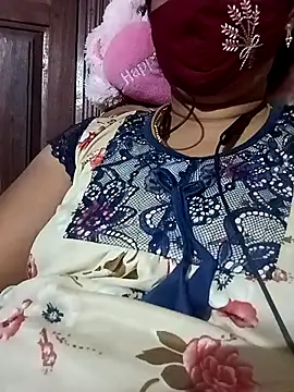 TAMI KAYAL online show from September 16, 4:15 pm