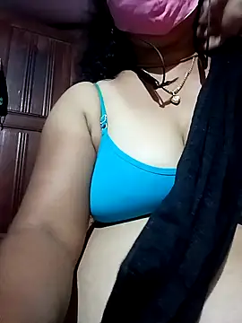 TAMI KAYAL online show from September 25, 9:52 am