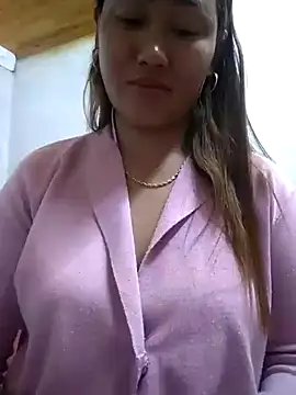 Dung x online show from April 18, 1:46 pm