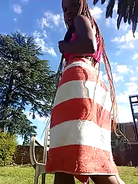 SweetNicky 01 online show from November 19, 5:29 am