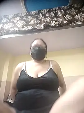 thehotlady online show from March 18, 1:32 am