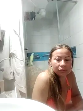 LaraCaliente online show from October 1, 9:25 am