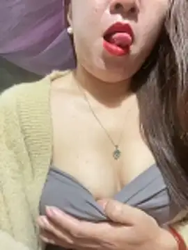 Luna-ass online show from December 21, 12:48 am