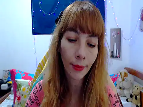 seraphinewhite online show from March 17, 6:17 am