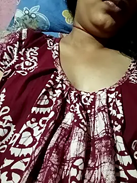 soni2005 online show from March 2, 12:34 pm