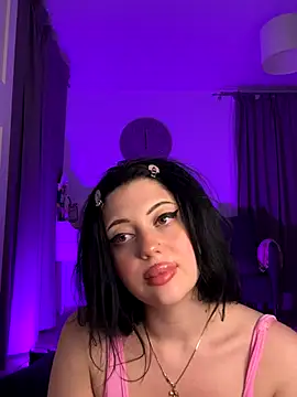 SexyNixy online show from November 10, 8:15 pm