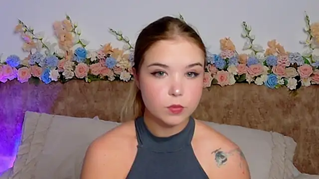 Lilith Bonheur online show from March 23, 1:06 pm