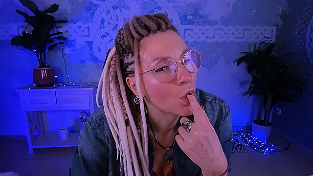 UmaSpace online show from March 15, 7:10 am