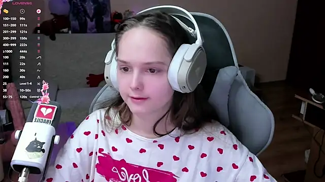 SharybbFace online show from February 18, 3:11 pm