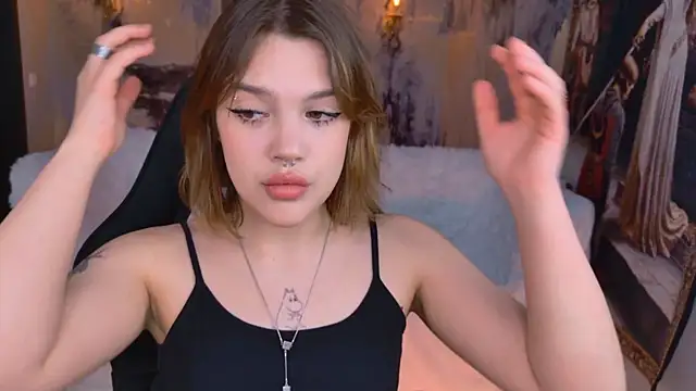 KiraRid online show from December 5, 2:29 pm