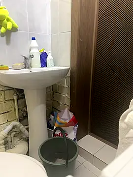 LAURA LLL online show from September 14, 4:10 am