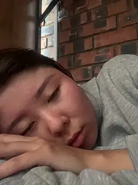 LAURA LLL online show from September 17, 12:03 pm