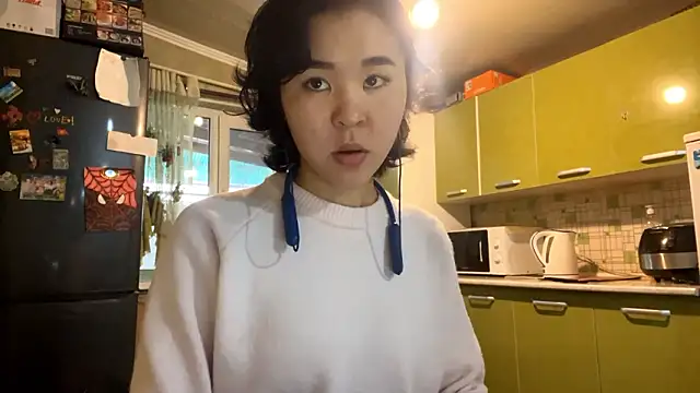 JennyCarpenter online show from February 12, 3:30 am