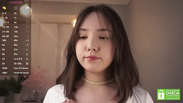 RenaeConnerley online show from December 3, 4:15 am