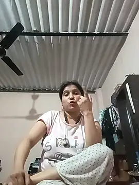 aliya-jaan71 online show from April 18, 5:48 pm