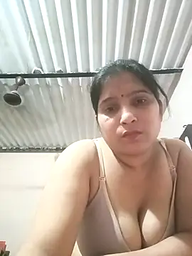 aliya-jaan71 online show from April 18, 7:18 pm