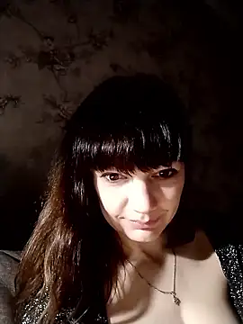 AliceSwan1122 online show from February 14, 12:01 am