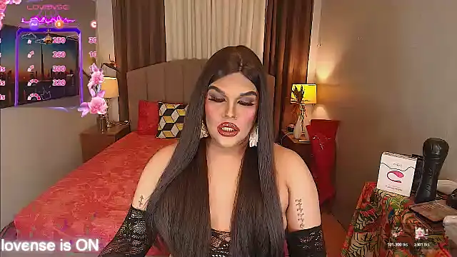 InsatiableSexQueen online show from October 30, 9:55 am