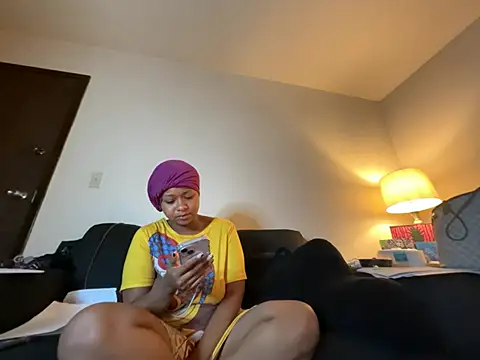 GoddessFatPuss online show from July 7, 6:47 am