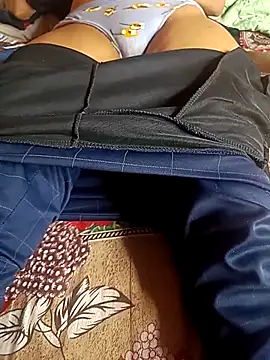 Romantic couple89 online show from October 5, 4:45 pm