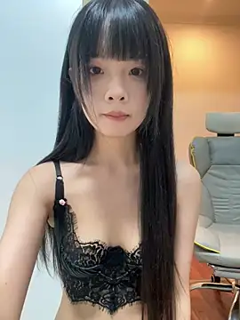 qiqi x online show from July 12, 12:28 pm